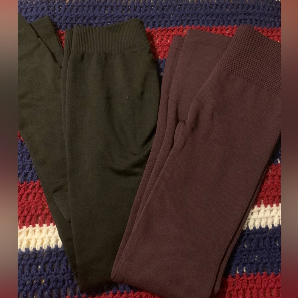 Black and burgundy leggings